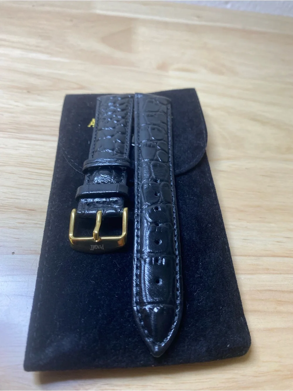 Black Croc-Embossed Leather Watch Strap with Gold Buckle Piaget 20mm